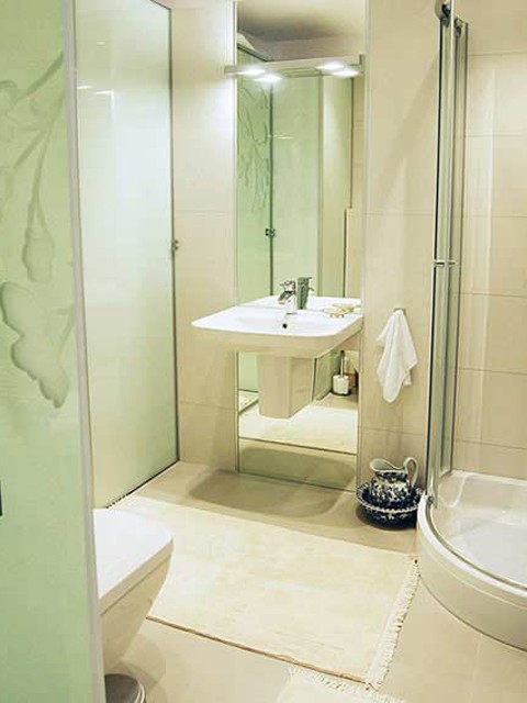 Jak urządzić małą łazienkę?