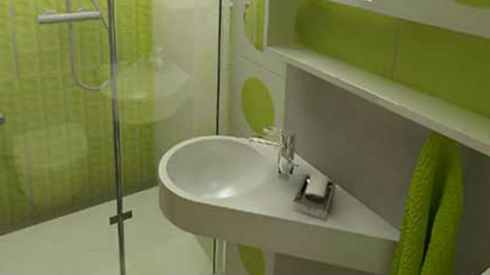 Jak urządzić małą łazienkę?