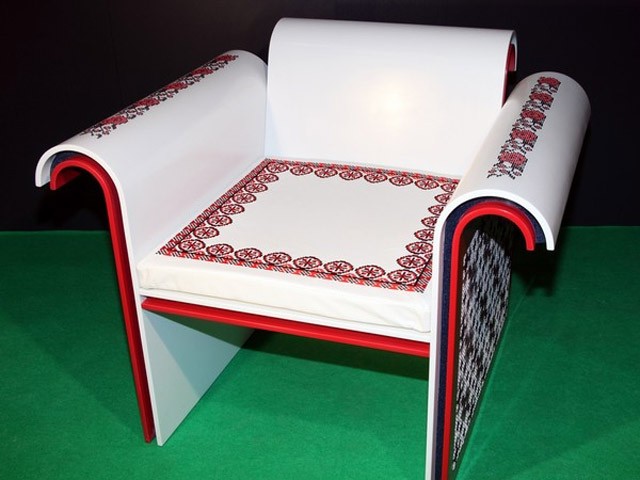 Meble haftowane w ukraińskie wzory