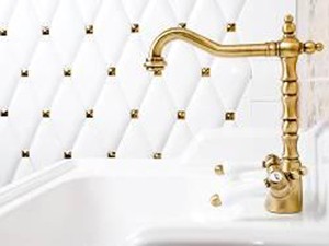 Płytki strukturalne o nierównej powierzchni