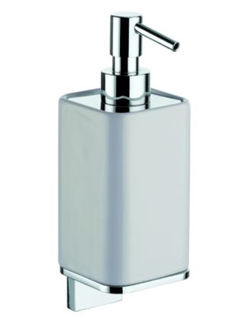 Jak dobierać akcesoria łazienkowe