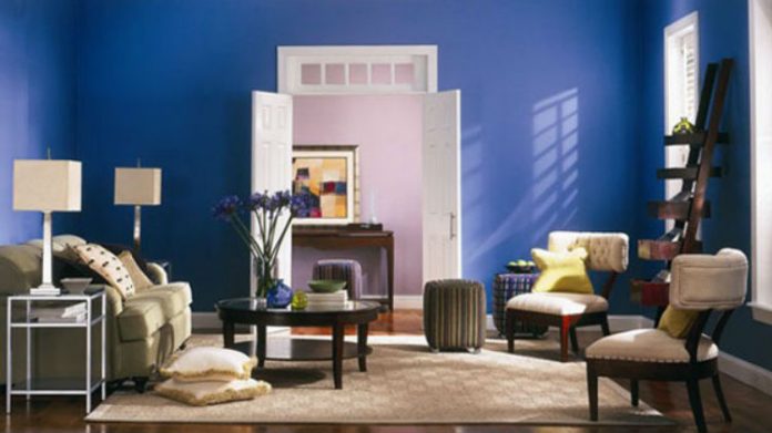 Kolor niebieski o wielu twarzach