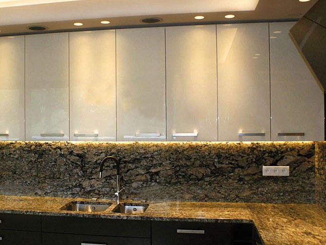 Blat kuchenny z płyty granitowej