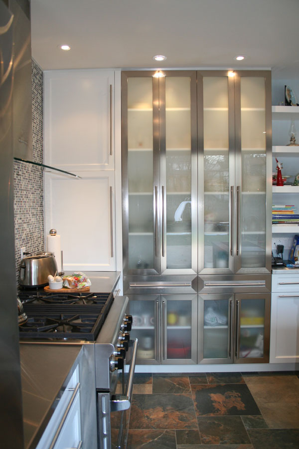 Praktyczna, dobrze doświetlona kuchnia