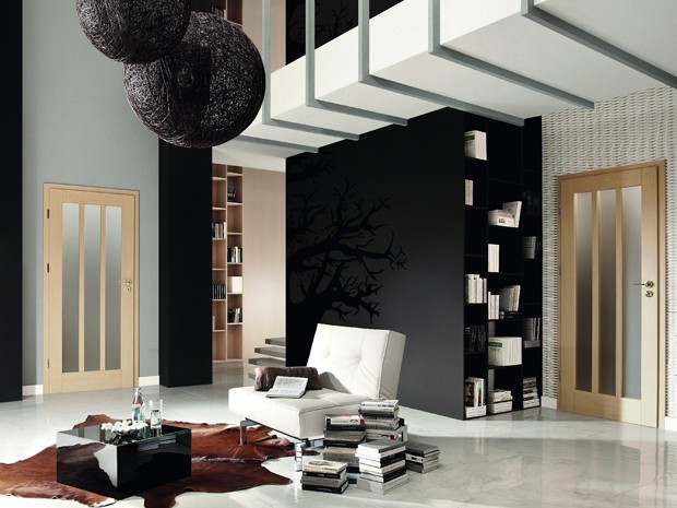 Biel i czerń na salonach