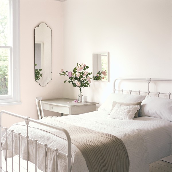 Kolor biały i jego odcienie. Dulux