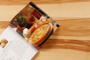 Podłoga z jesionu Kopp Kopp – Podłogi Naturalnie Doskonałe