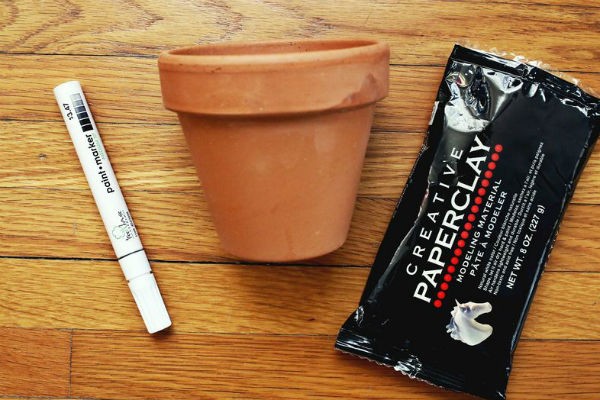 Krok 1: Przygotowanie potrzebnych produktów do wykonania zdobienia doniczki Krok 1: Przygotowanie potrzebnych produktów do wykonania zdobienia doniczki