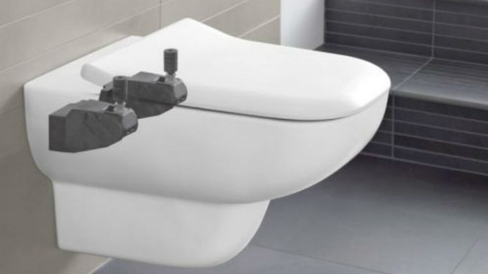 SupraFix do mocowania toalet