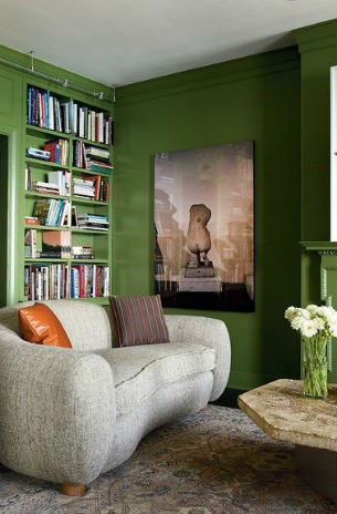 Zielone ściany w salonie