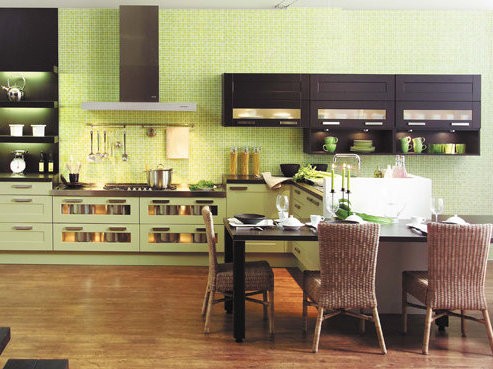 kuchnia pomalowana na zielono