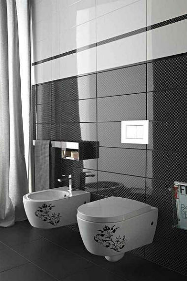 czarne ściany w salonie kąpielowym, fot.: Marazzi