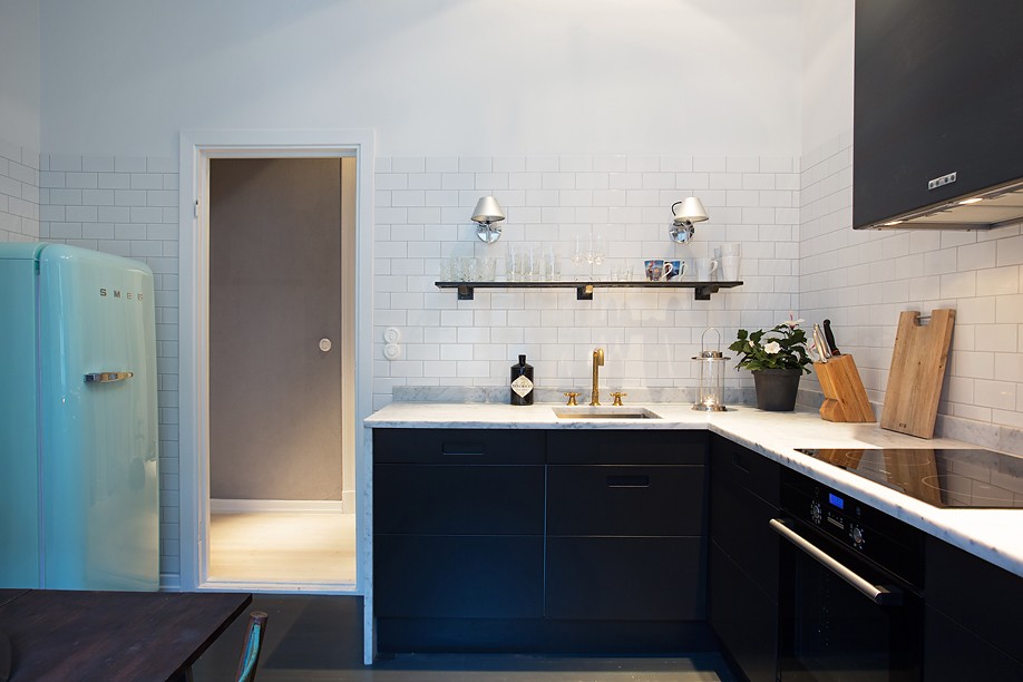 Mieszkanie ze szklaną ścianą 10 kawalerka sztokholm perjansson se 10