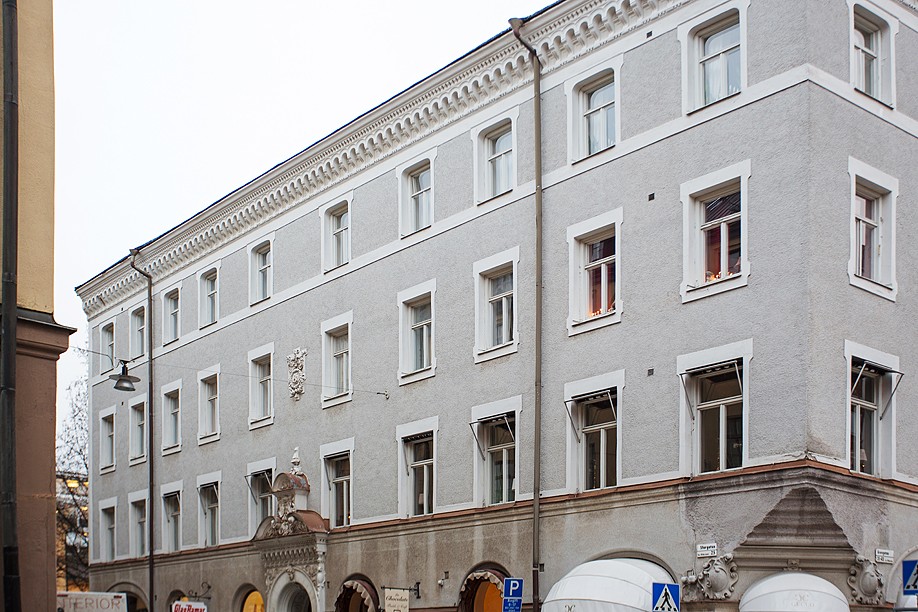 Mieszkanie ze szklaną ścianą 14 kawalerka sztokholm perjansson se 15