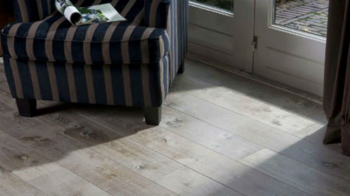 Pięć nowych serii podłóg Chapel Parket