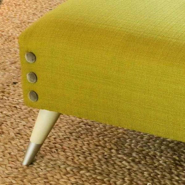 Tapicerowany mebel z palet