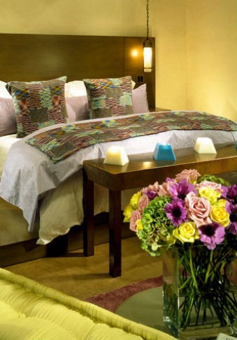 R&oacute;że w sypialni, fot.: LKID