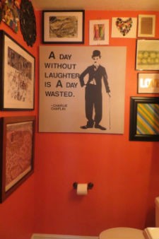 pomaranczowa lazienka aquietandpeacefulplace com