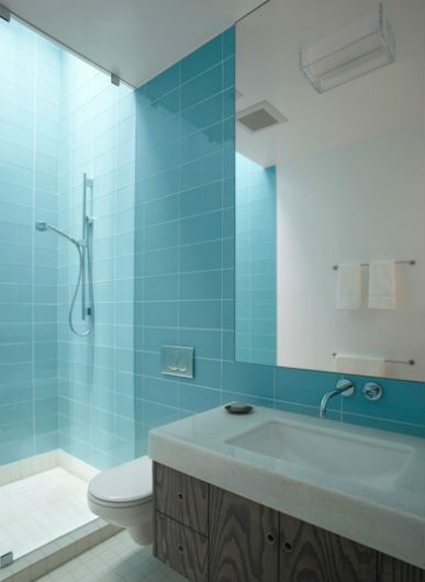 Turkusowe kafelki w łazience, fot.: jswdarch.com