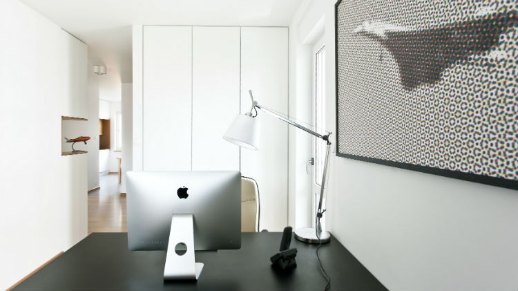 Tutaj z pewnością mieszka mężczyzna - jaki styl we wnętrzach lubią mężczyźni? fot.: Modelina 