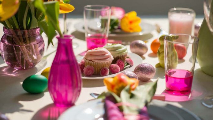 Jak udekorować st&oacute;ł wielkanocny?