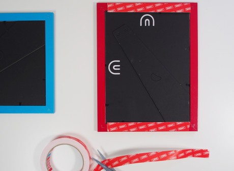 jak powiesić ramki bez gwoździ