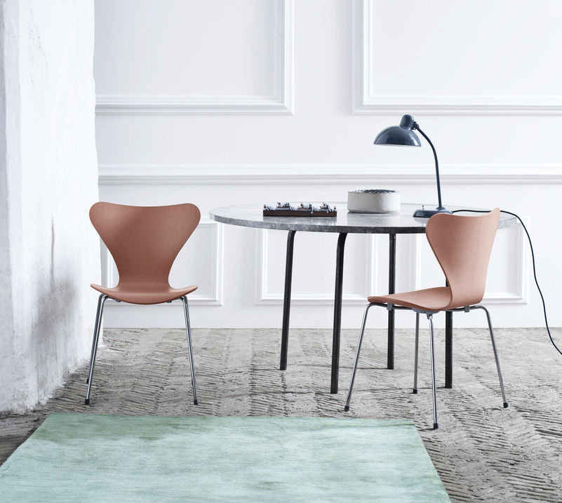 Krzesło SERIES 7 ze sklejki z metalowymi nogami