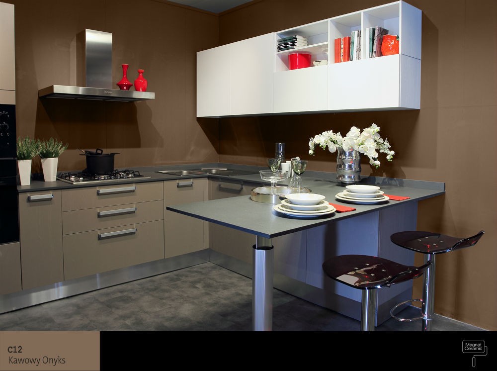 Plamoodporne farby ceramiczne w kuchni – nowoczesna alternatywa dla płytek 3 Ceramiczna, plamoodporna farba w kuchni