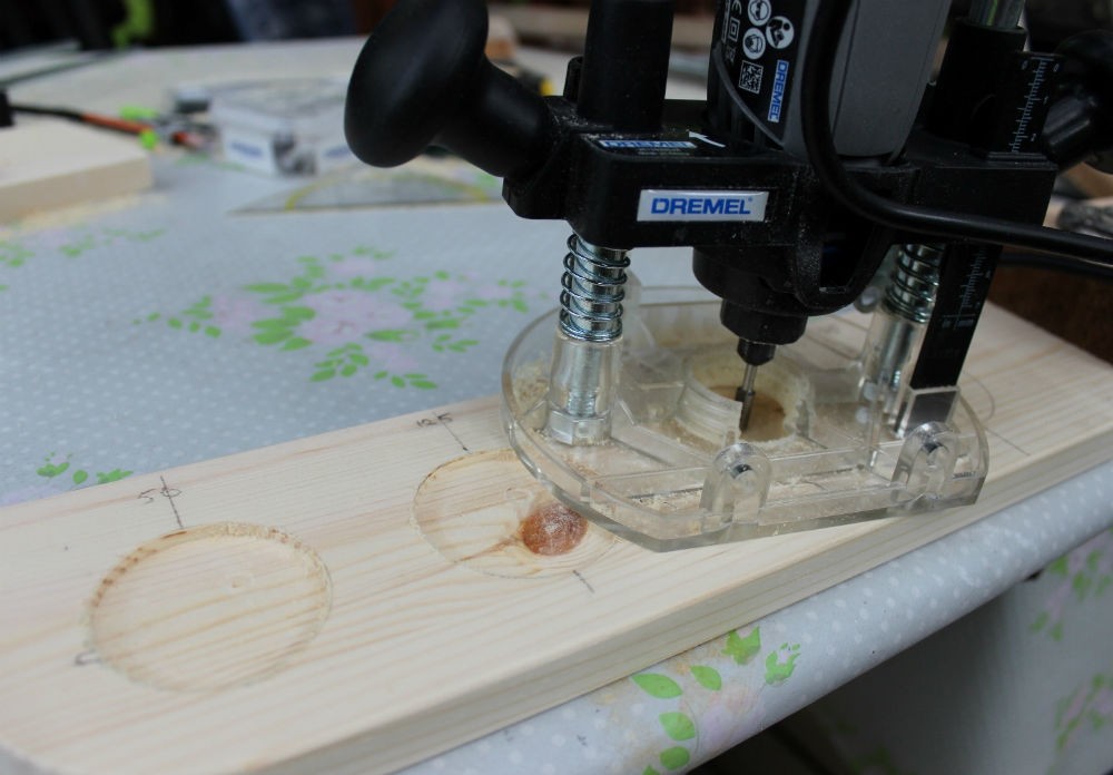 Skrzynka na akcesoria do grilla. Jak samemu ją zrobić?