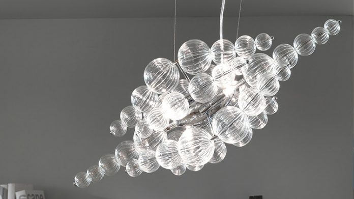 Siła światła tkwi w tradycji