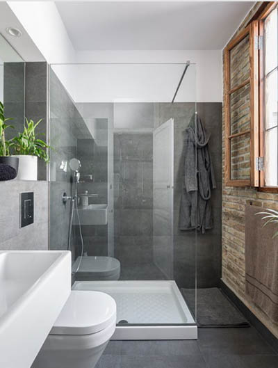 łazienka z cegłą, fot.: Ambau