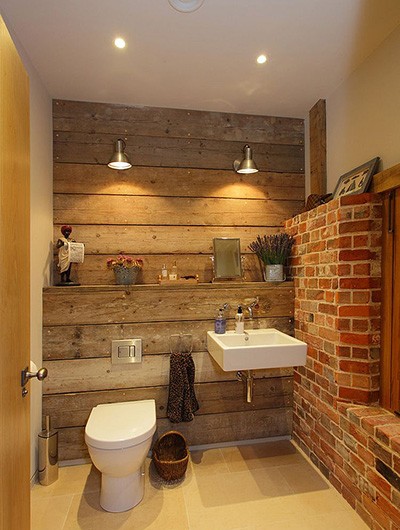 łazienka biała cegła, fot.: Hampshire Light