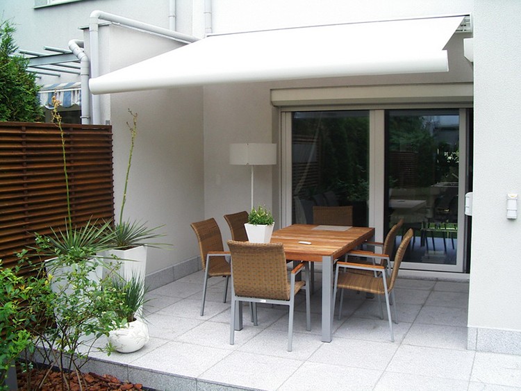 Jak osłonić taras od słońca?