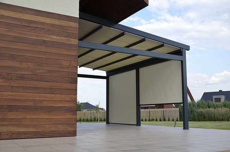 Jak osłonić taras od słońca?