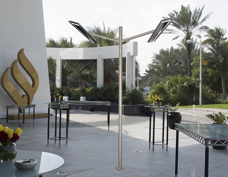 Jak ogrzać taras? Promienniki, parasole grzewcze i kolumny Heatray