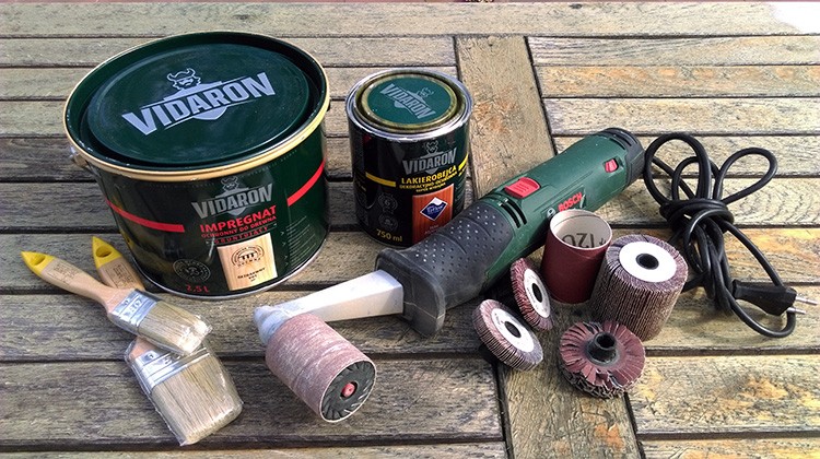 Jak odnowić drewniane meble tarasowe? 45 Jak odnowić drewniane meble tarasowe?