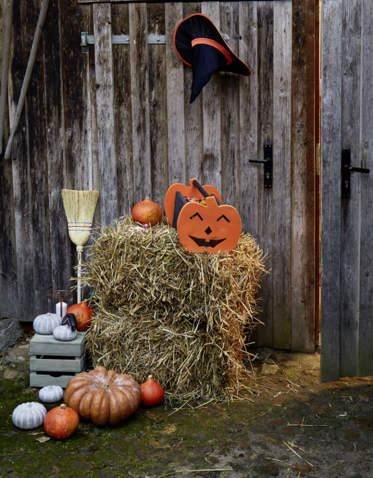 Dekoracje na Halloween - Halloween'owa skrzynka na słodycze 13 halloween skrzynka na sodycze krok po kroku