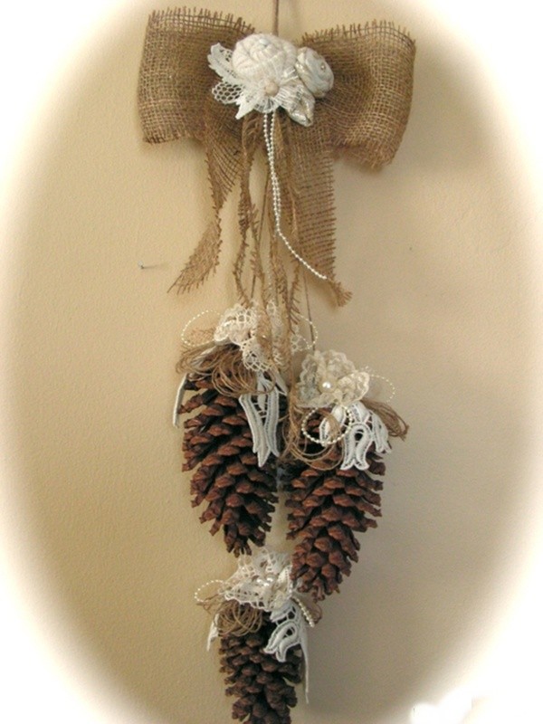 ozdoby bożonarodzeniowe z szyszek