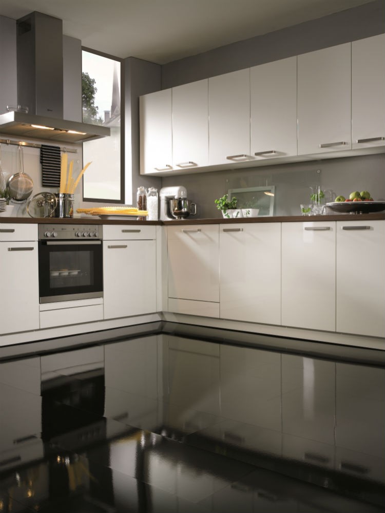 wineo black błyszczący