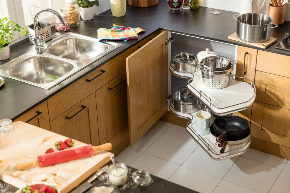 2_HF_polka_naroznik_Nuvola