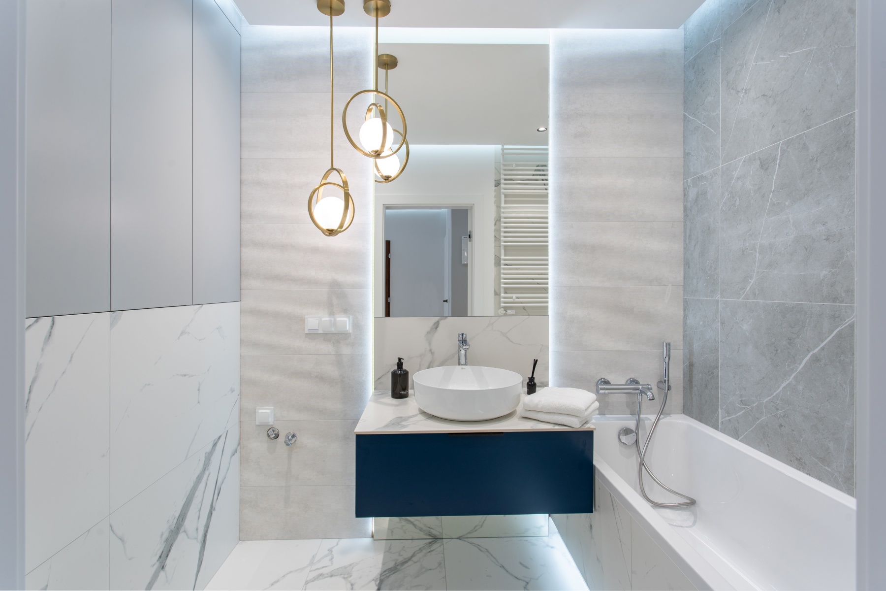 apartament z ogrodem w stylu skandynawskim